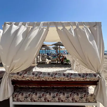 Bienvenidos A Riviera Del Sol, Moderno, Al Lado De La Playa *