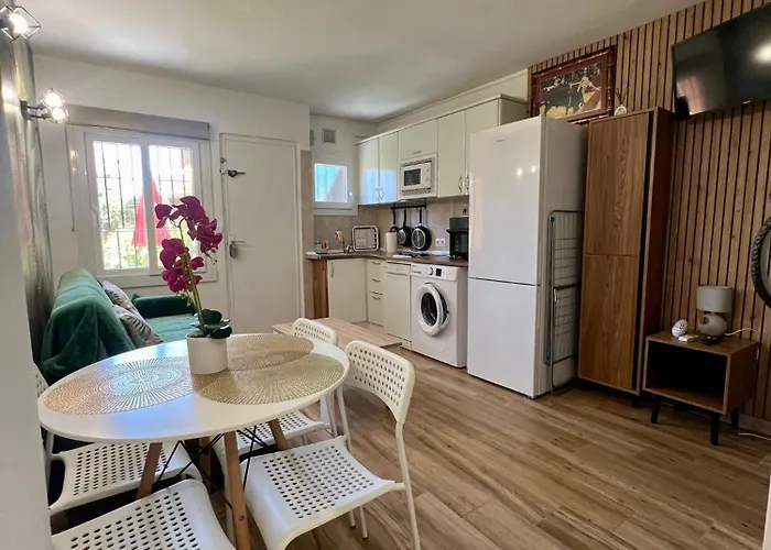 Bienvenidos A Riviera Del Sol, Moderno, Al Lado De La Playa Apartamento *