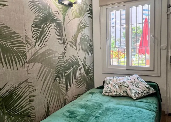 Apartamento Bienvenidos A Riviera Del Sol, Moderno, Al Lado De La Playa *